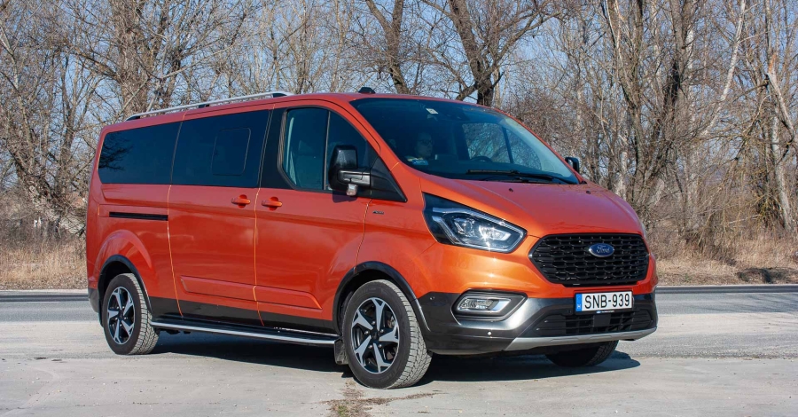 Ford Tourneo Custom mHEV Active 2022