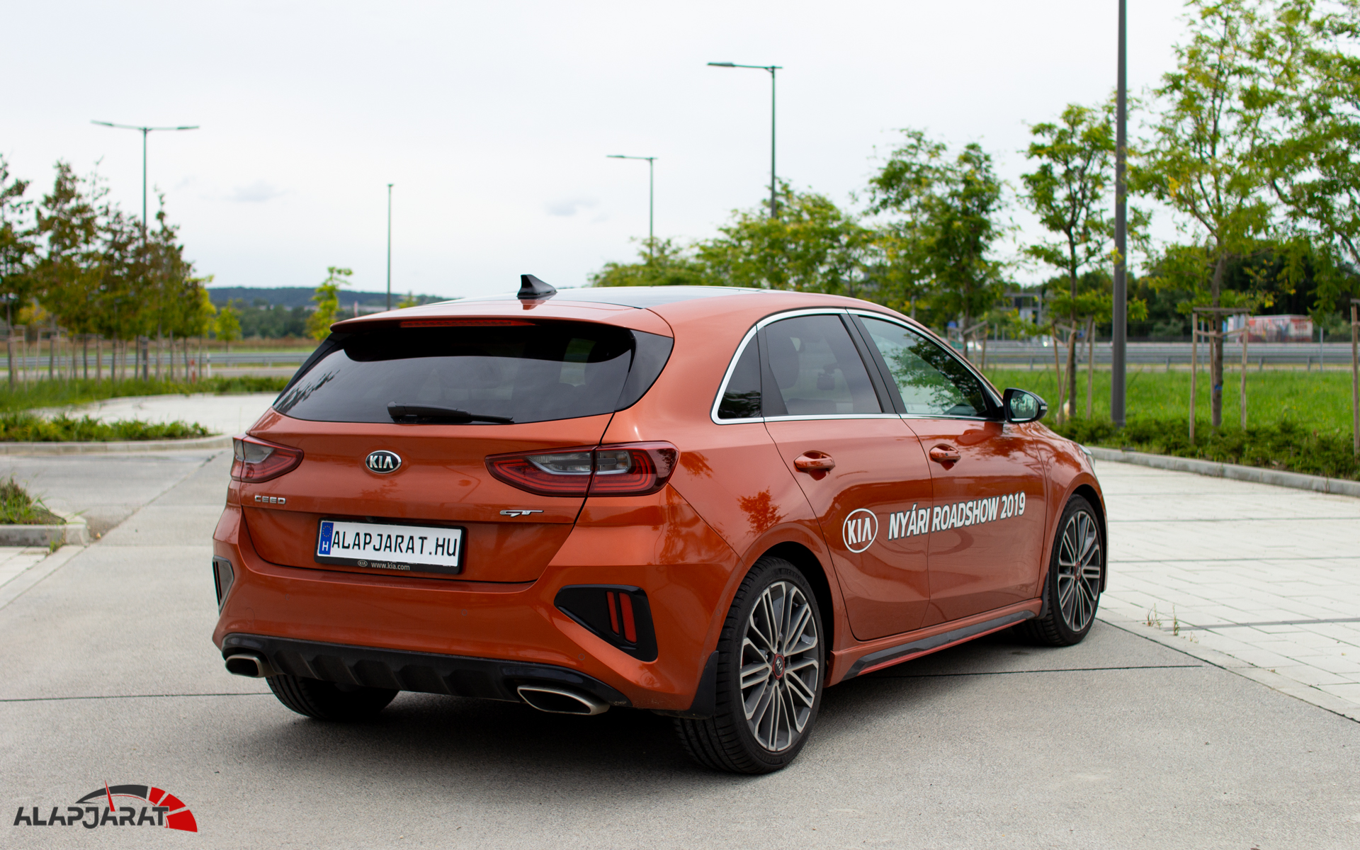 Ütősebb, mint gondolnád: Kia Ceed GT 1.6 T-GDI (2019 ...