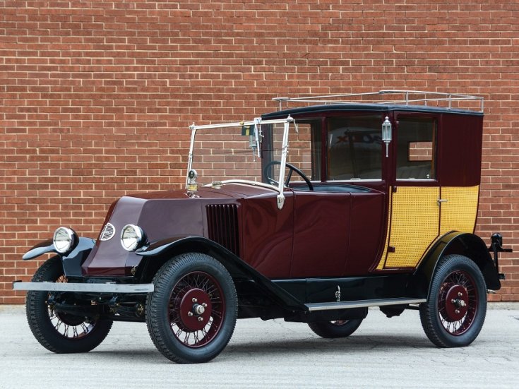 1924 Renault Type NN Town Car Labourdette, bordó limuzin, elölnézet, oldalnézet, balról, alulról fotózva