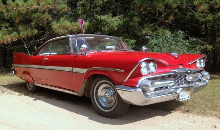 1959 Dodge Viscount, vörös kupé, elölnézet, oldalnézet, jobbról, alulról fotózva