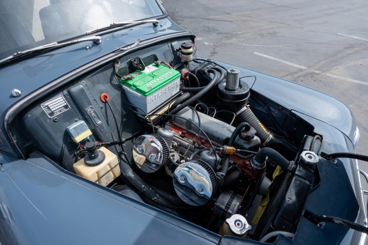 1965 Volvo PV 544 motortere, felülnézet, jobbról