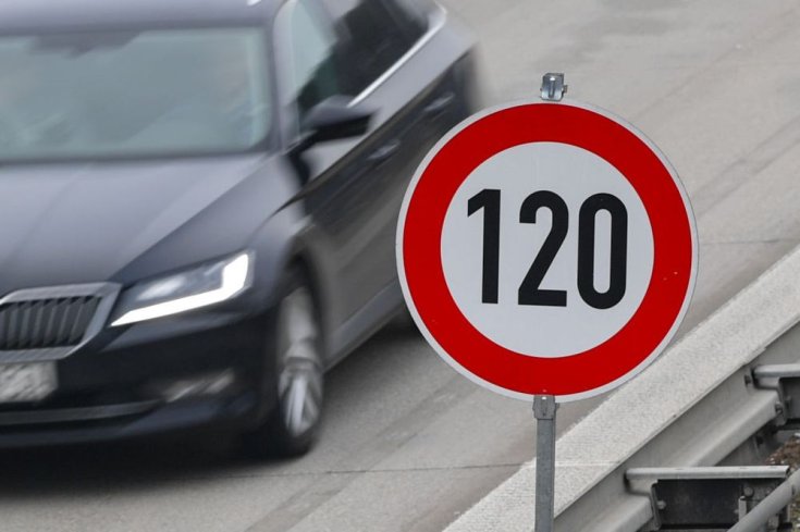 120-as sebességkorlátozás