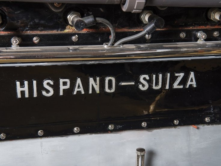 1928 Hispano-Suiza H6C, motor felirata, ráközelítve, oldalnézet, jobbról