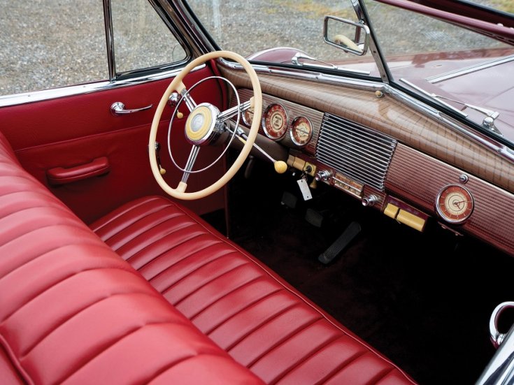 1940 Buick Special Sport Phaeton, meggyvörös kabrió limuzin, műszerfal, elölnézet, oldalnézet, jobbról, felülnézet
