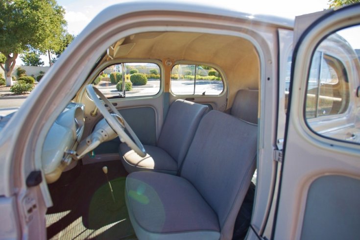 1960 Renault 4CV, oldalnézet, balról