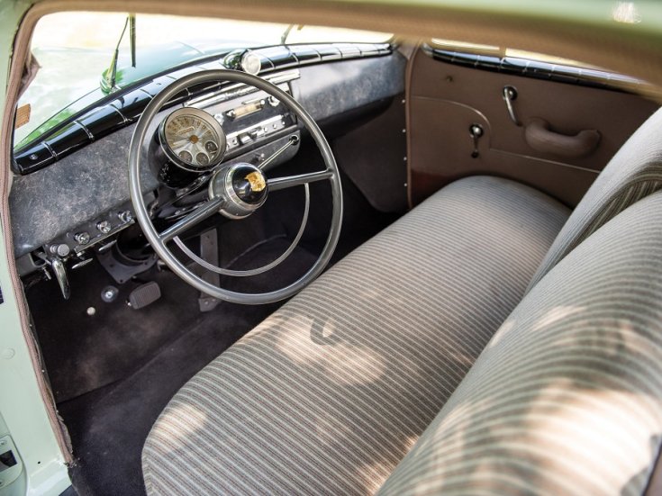 1950 Nash Statesman, kéttónusú zöld, sedanette, műszerfal, elölnézet, oldalnézet, balról, távolról