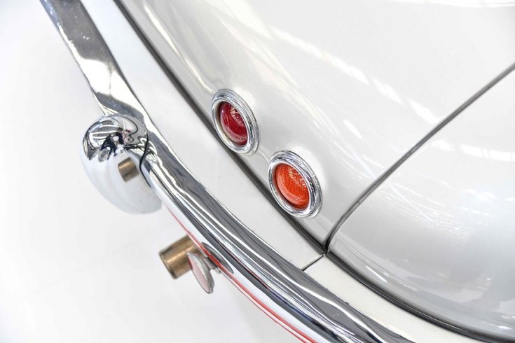 1950 Tatra T600 Tatraplan, hátsó jobb lökhárító és baba, felülnézet, oldalnézet, jobbról