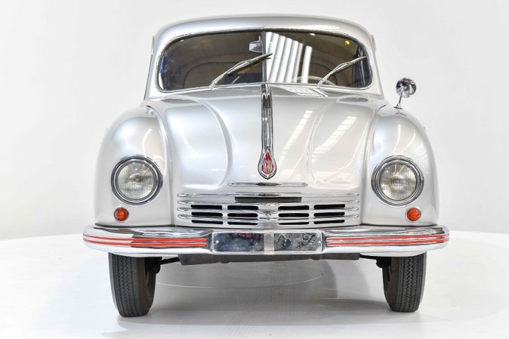 1950 Tatra T600 Tatraplan, ezüst, elölnézet, szemből