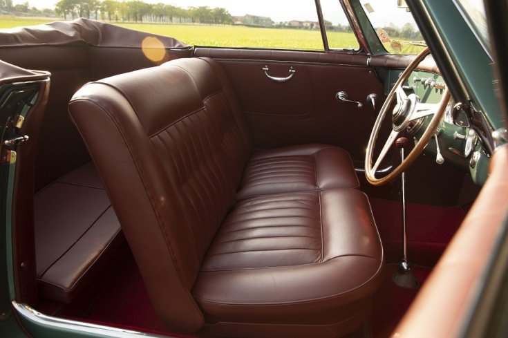 1953 Lancia Aurelia Spider Vignale, nyitott ajtó, oldalnézet, jobbról, ráközelítve