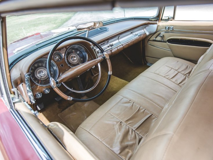 1957 Chrysler Imperial Crown, műszerfal, oldalnézet, balról