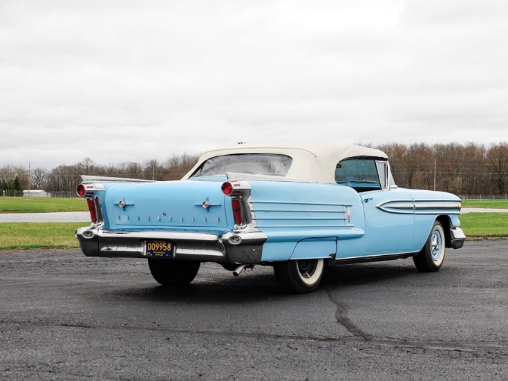 1958 GM Oldsmobile Super 88, baba kék, kabrió, hátulnézet, oldalnézet, jobbról