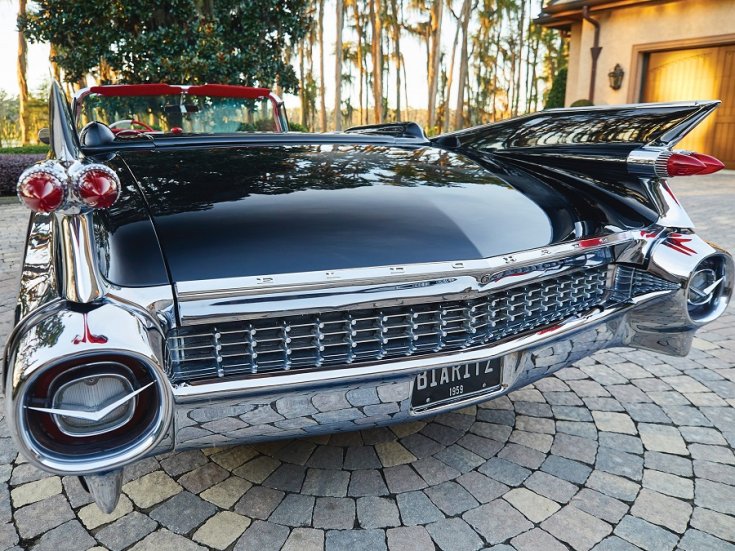1959 Cadillac Eldorado Biarritz, fekete kabrió, hátulnézet, oldalnézet, balról döntve, ráközelítve
