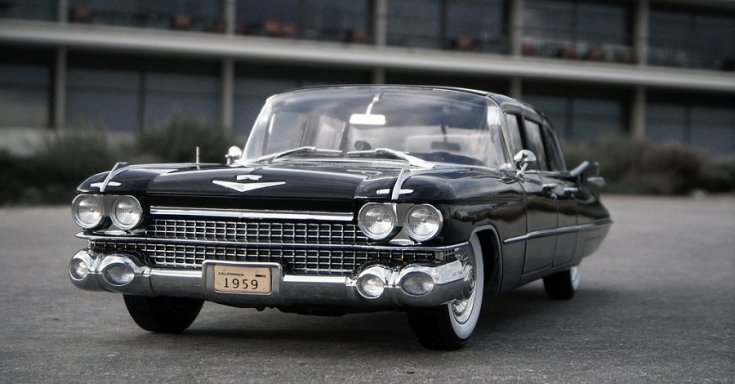 1959 Cadillac Fleetwood, fekete, előlnézet