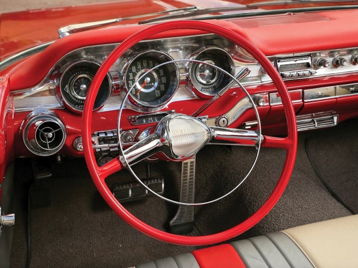 1959 Pontiac Bonneville, vörös kabrió, utastér, műszerfal, elölnézet, szemből