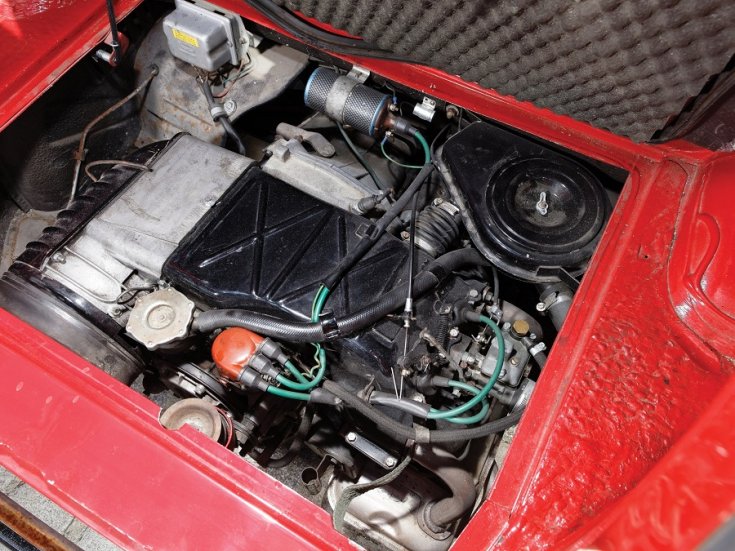 1960 Fiat 500 Giardiniera, piros, kombi, motortér, felülnézet, oldalnézet, jobbról