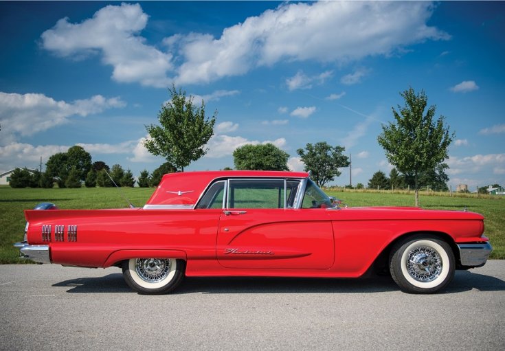1960 Ford Thunderbird, vörös, kupé, oldalnézet, jobbról