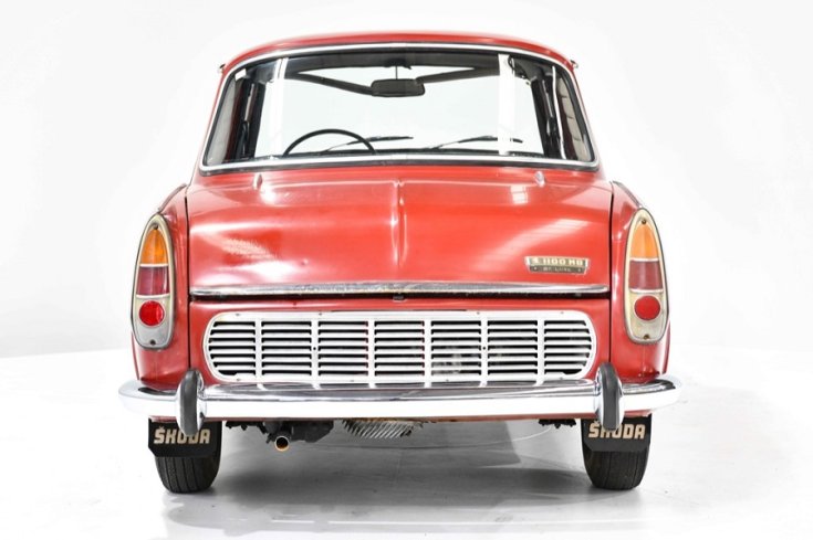 1965 Skoda 1100 MB, vörös, hátulnézet
