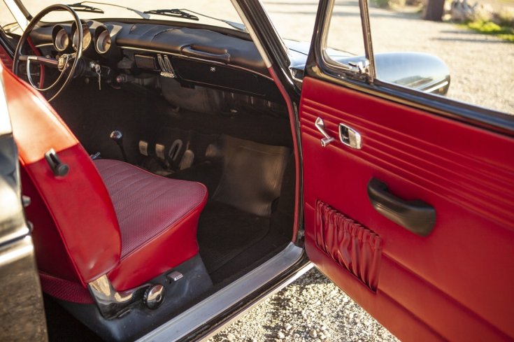 1967 Volkswagen Typ 3, anyósülés, oldalnézet, nyitott ajtó, hátulról