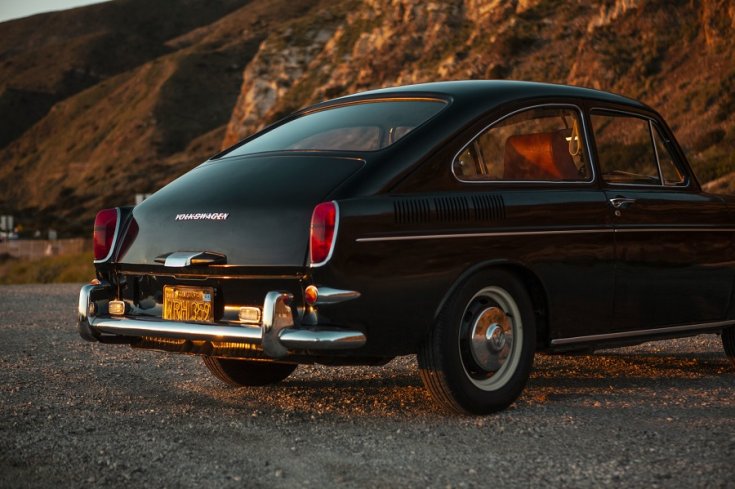 1967 Volkswagen Typ 3 fastback, fekete, hátulnézet, oldalnézet, jobbról