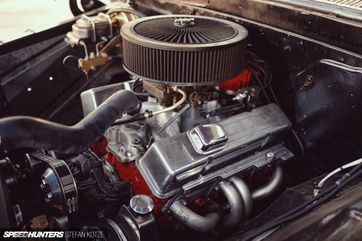1966 Chevrolet C10 Fleetside motor