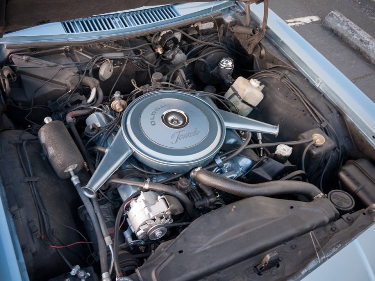 1966 Oldsmobile Toronado, kék, motortér, felülnézet, oldalról, balról