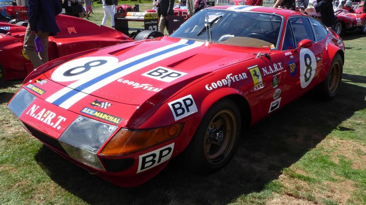 A Ferrari 365 GTB/4 Competizione elölről fotózva