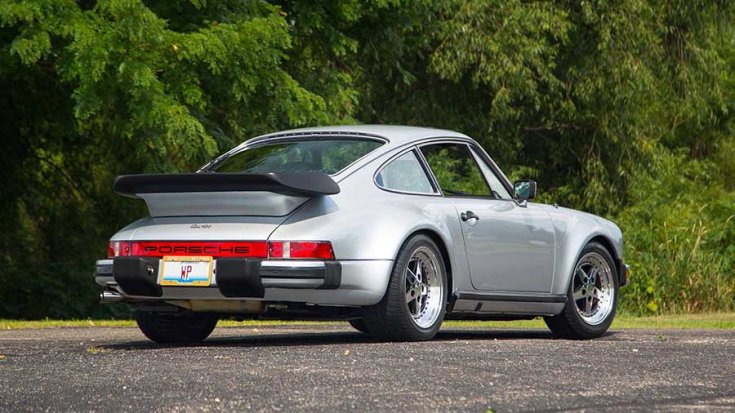 1979-es Porsche 930 McLaren motorral, hátulról