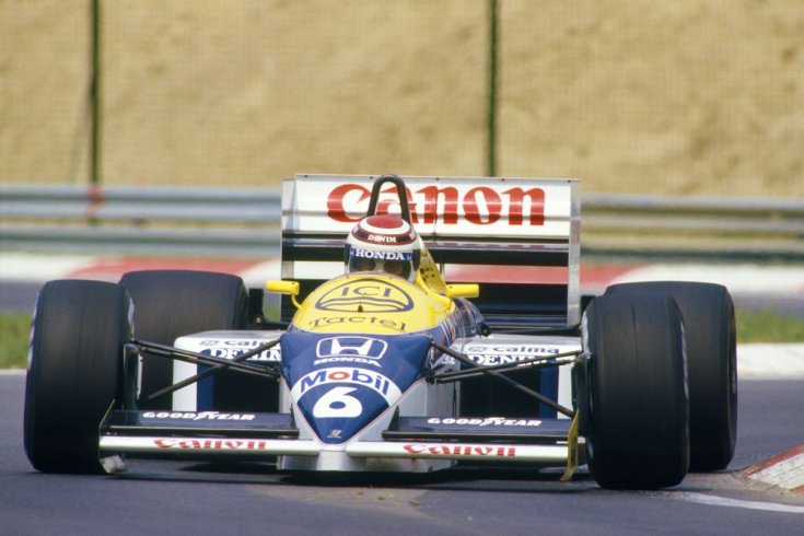 FW11