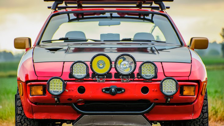 A Porsche 924 Baja Rally orr része