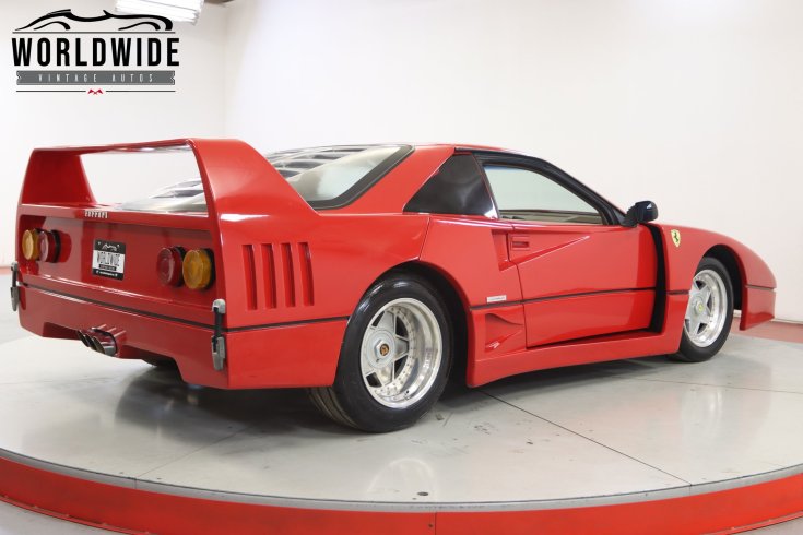 Ferrari F40 replika