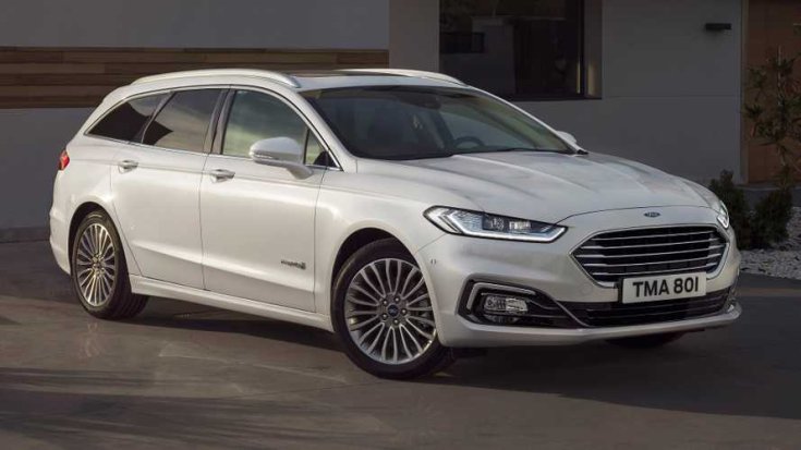 2018-as Ford Mondeo elölről