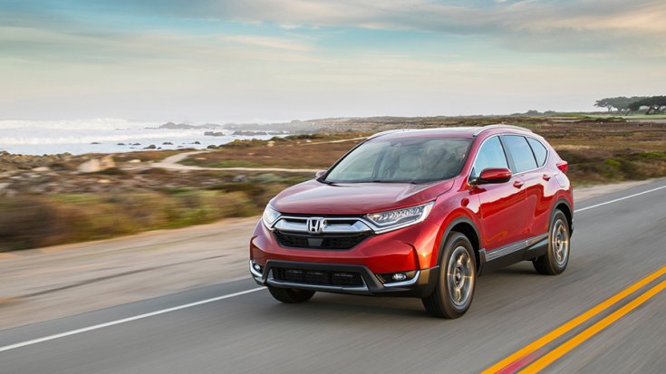2018-as Honda CR-V menetközben elölről