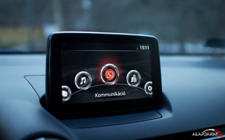 Mazda 2 infotainment