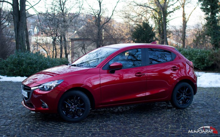 Mazda 2 autóteszt