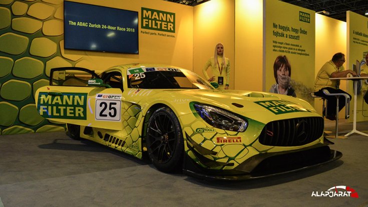 Mercedes AMG GT pályaautó