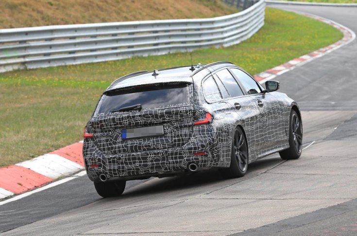 2019 BMW 3 Touring kiadás hátulról