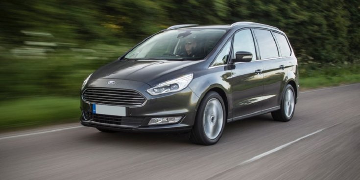 Ford Galaxy családi egyterű