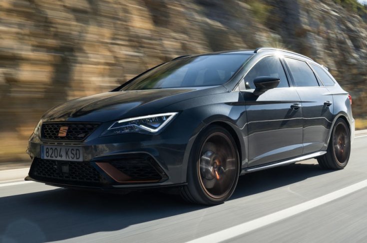 2019-es Seat Leon Cupra R ST elölről