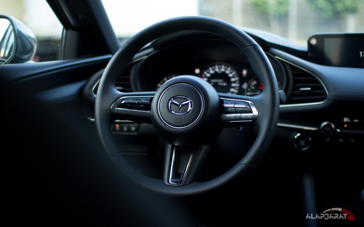 2019 Mazda 3 kormány