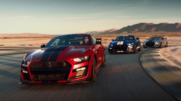 2020 Ford Shelby Mustang GT500 elölről