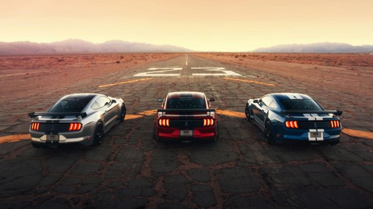 2020 Ford Shelby Mustang GT500 hátulról