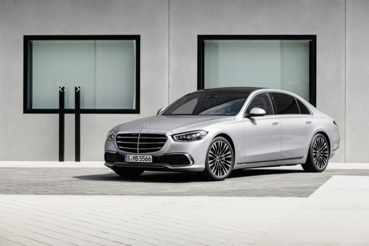 2020-as Mercedes S-osztály elölről
