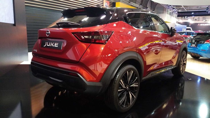 Az új Nissan Juke hátulról fotózva