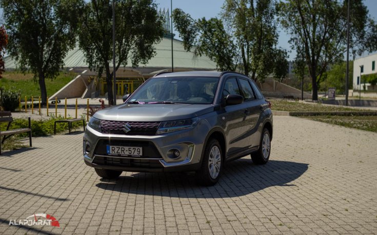 2020-as Suzuki Vitara elölről