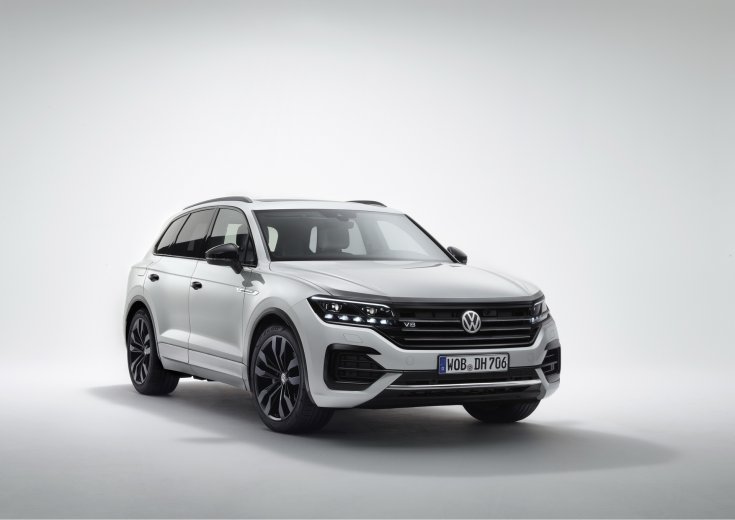 2020-as Volkswagen Touareg elölről