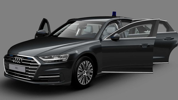 Az Audi A8 L Security nyitott ajtókkal