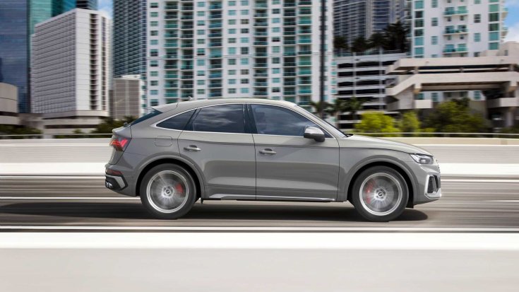 Audi SQ5 Sportback TDI menet közben