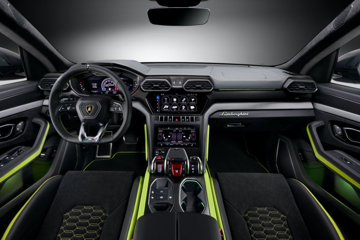Különleges Lamborghini Urus kiadás belső tere
