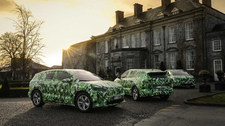 A Skoda Enyaq prototípusai naplementében