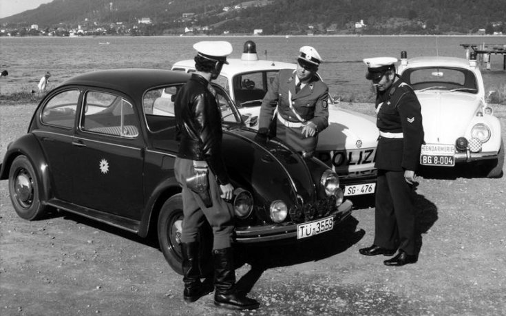 Volkswagen Bogár rendőrautó